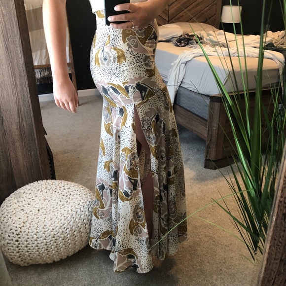 šFREE PEOPLEšMAXI SKIRT - Picture 11 of 11